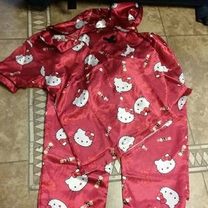 Hello Kitty Woman’s Pajamas